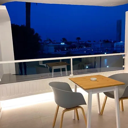 Tamaran 105 Apartament