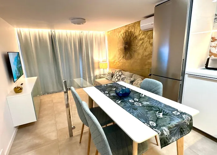 Tamaran 105 Apartment *